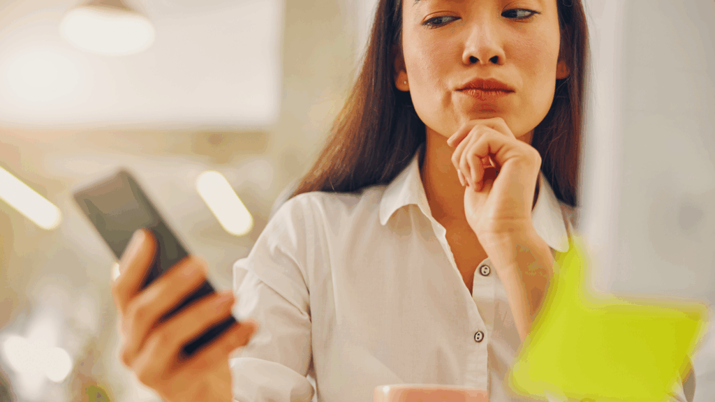 SNSで起業するための方法の注意点として、怪しいと言われないことも大事であることが書かれた記事