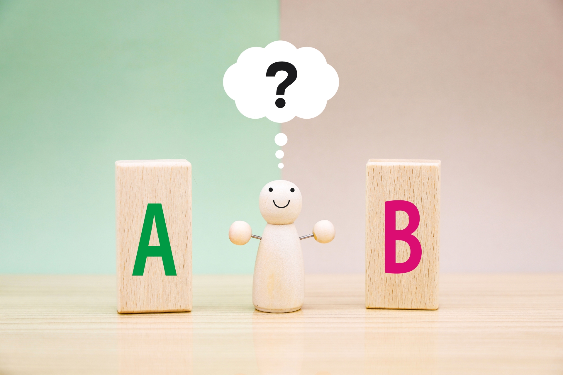 CanvaとAdobeの違いは？どちらがWebデザインの副業に向いてる？