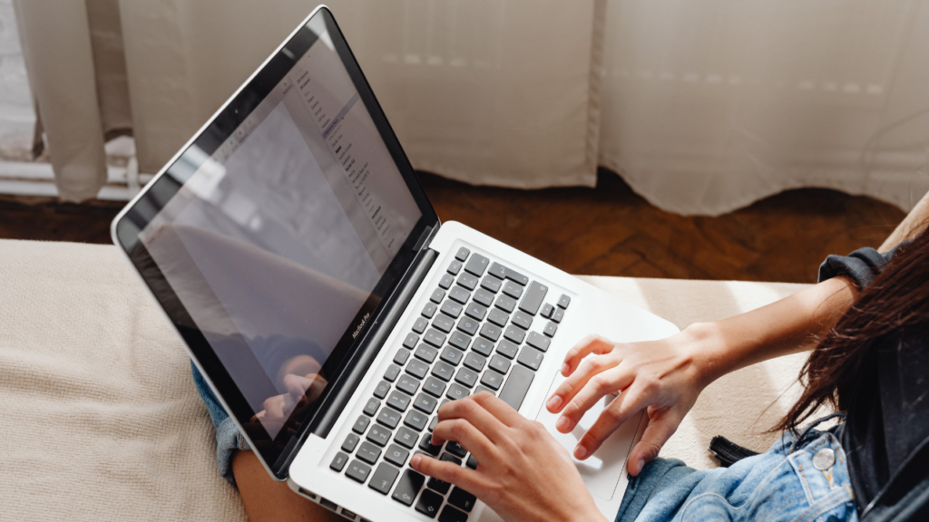 Canvaデザイナーの仕事を探す方法7選について