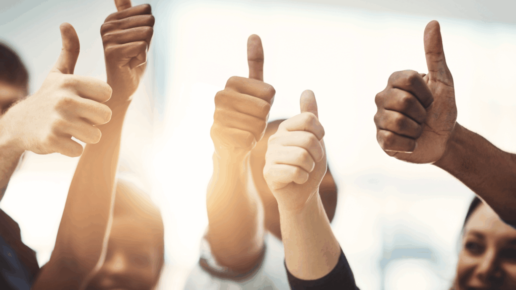 ワーママが副業をすることで得られるメリットを解説した記事