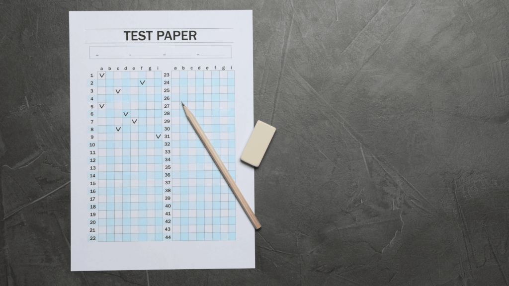Canvaデザイナーになるための審査基準と難易度について解説している記事