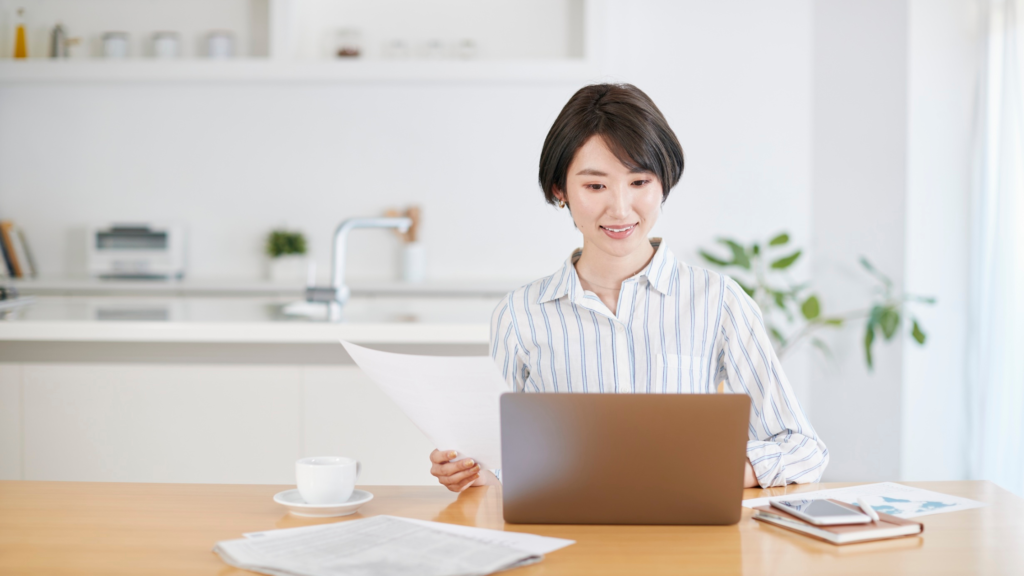 主婦も在宅ワークでデザインを始めて理想のキャリアを築こう