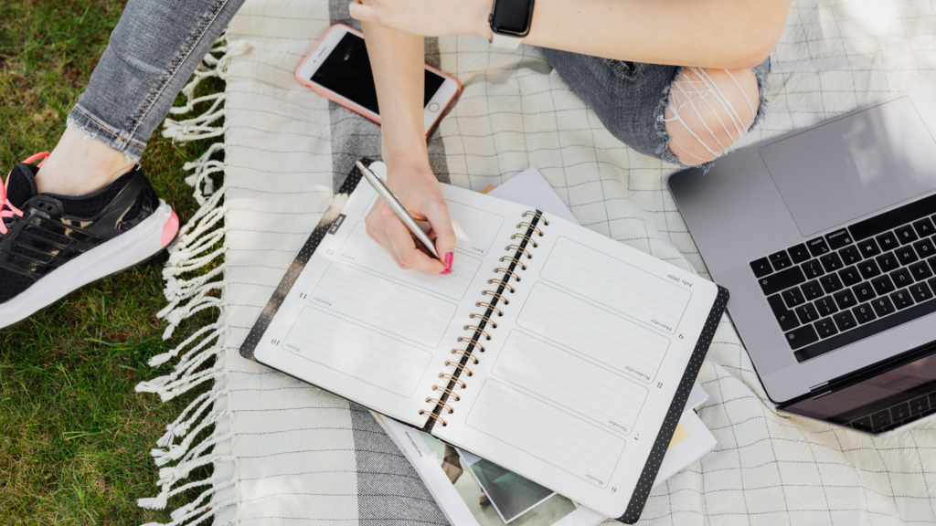 Canva副業のスキルアップ方法について