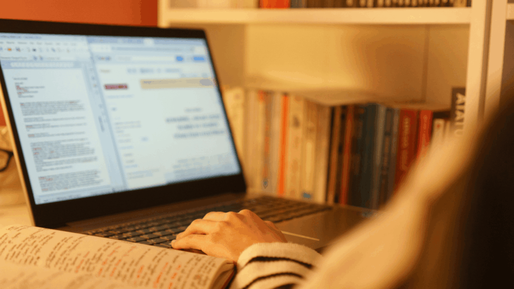 初心者が独学でWebデザインを学ぶ勉強手順8ステップの記事