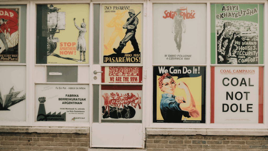 Canva資料デザインの応用の仕方について解説した記事