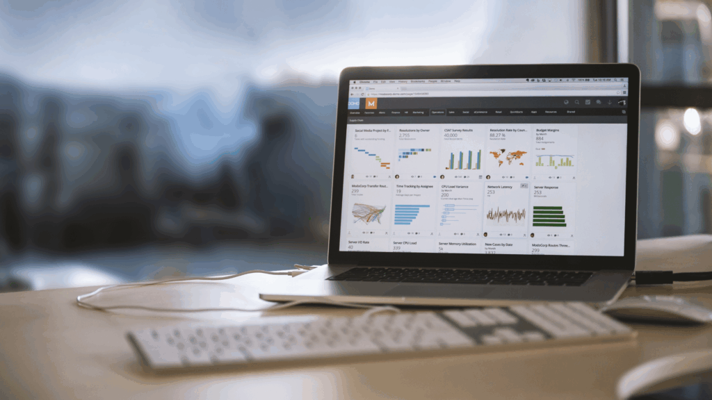 AIに代替されないデザイナーの3つの特徴としてマーケティング目線の大切さを説明した記事