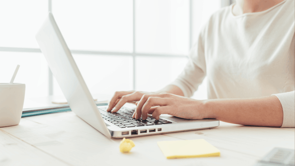 職業訓練でWebデザインを学ぶのは意味ない?後悔しないための正しい活用法と7つの注意点